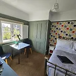 The Lodge Stanwell
